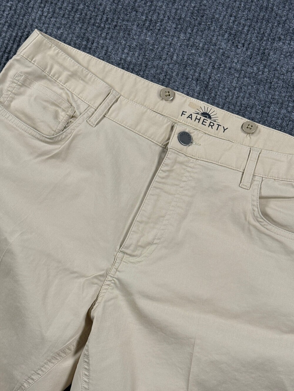 Faherty Movement 5 Pocket Pant Men 36 Organic Cotton Coolmax Stretch Beige Khaki